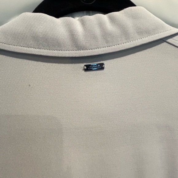 Grey Armani Exchange dress, size 4. Excellent condition, worn once. - Picture 9 of 14